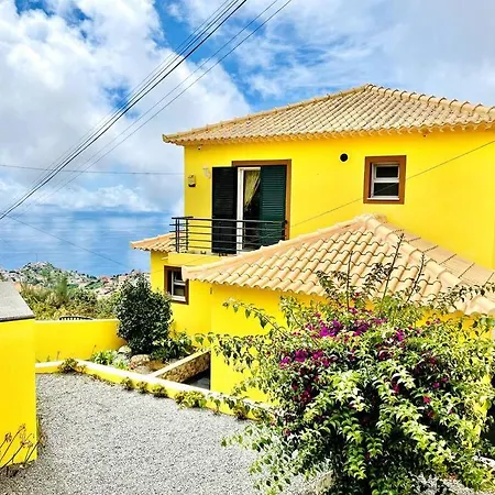 Amarela By Your Madeira Appartamento